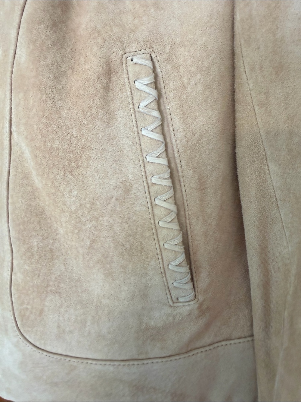 GUESS Beige Suede Women's Jacket with Whipstitch Trim. Small. - Picture 7 of 8